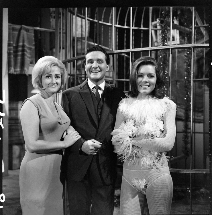 Diana Rigg