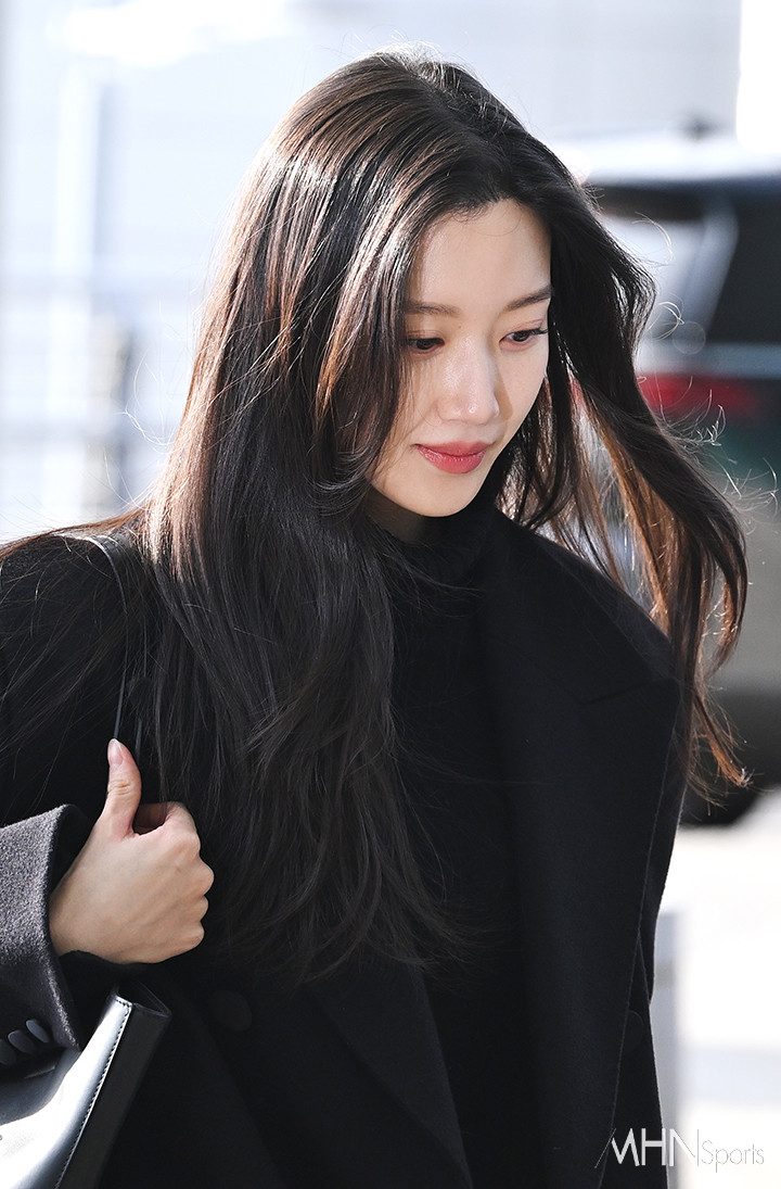 Ga-young Moon