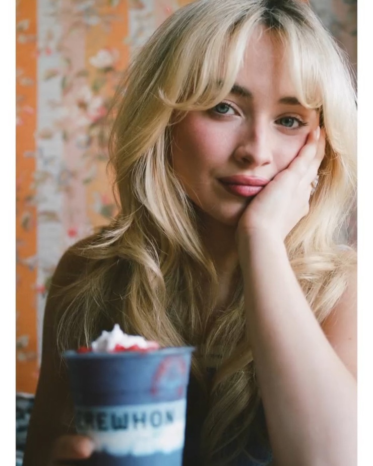 Sabrina Carpenter Sabrina Carpenter