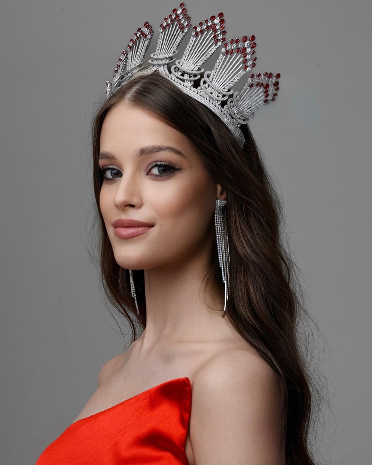 Valentina Alekseeva Valentina Alekseeva
