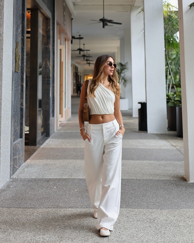 Luana Barron