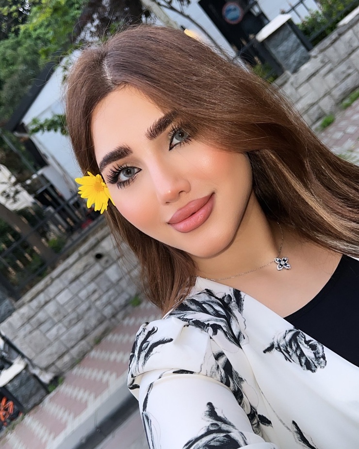 Huda Adil