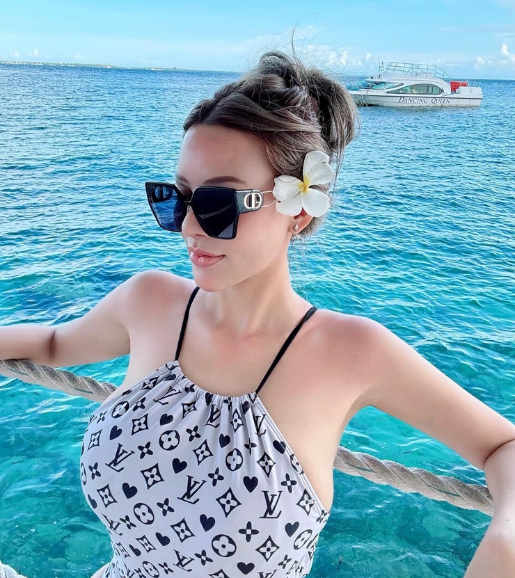Sunshine Guimary