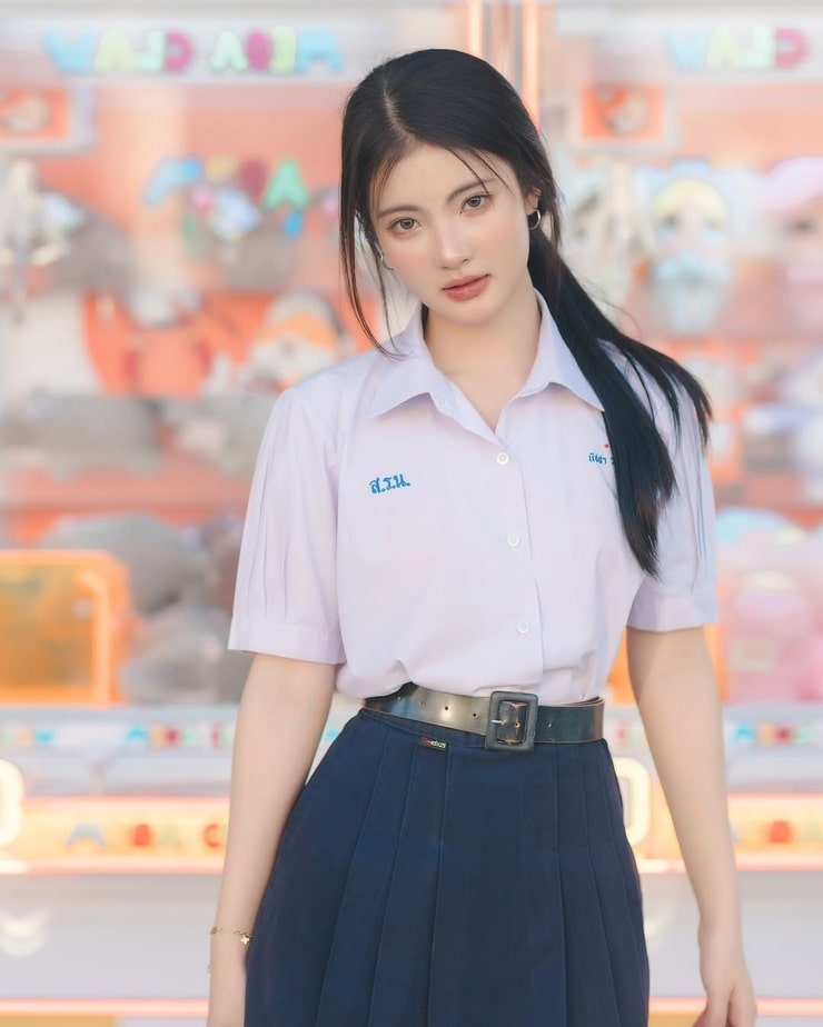 Davika Hoorne Davika Hoorne