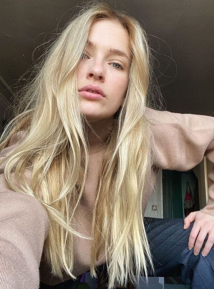 Camille Razat