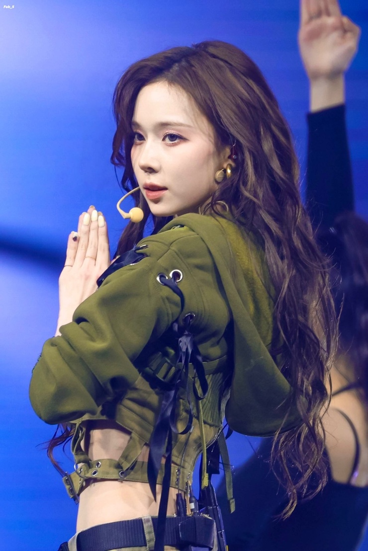Min-Jeong Kim