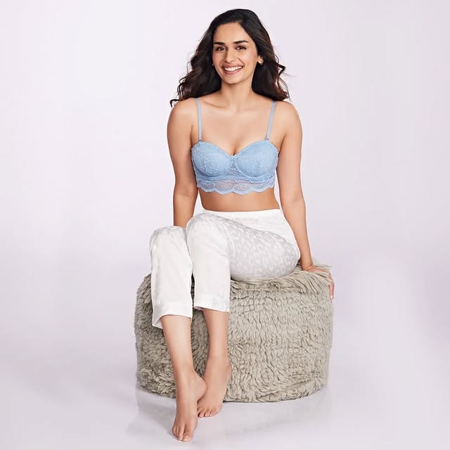 Manushi Chhillar