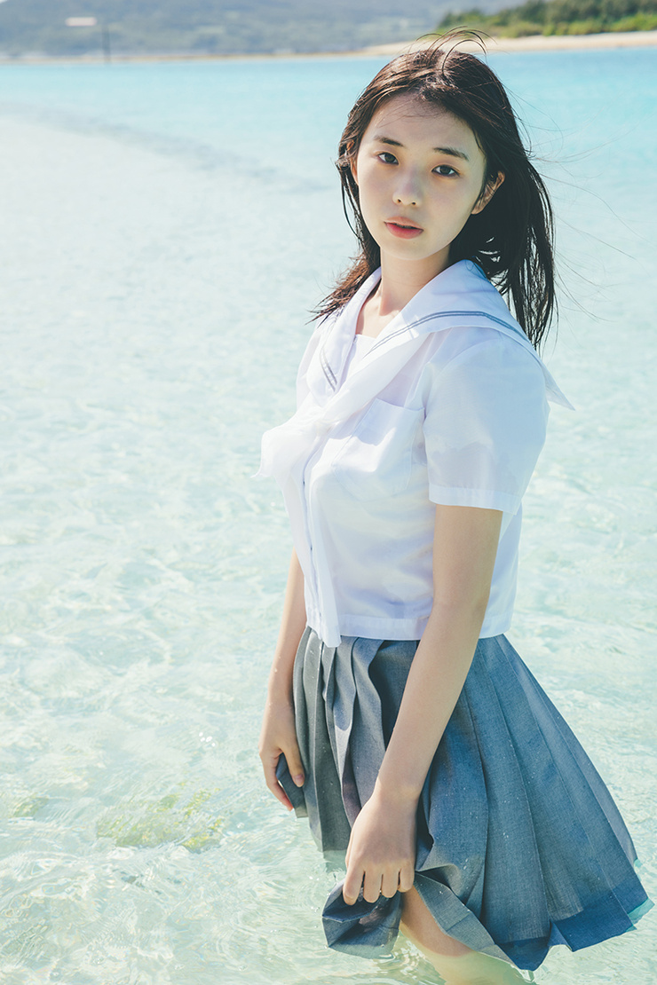 Hina Kikuchi Hina Kikuchi
