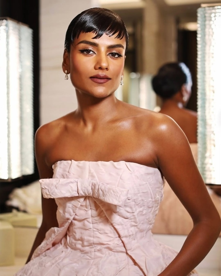 Simone Ashley