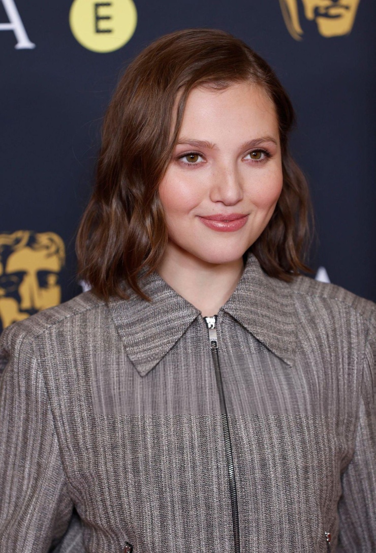 Mia McKenna-Bruce Mia McKenna-Bruce