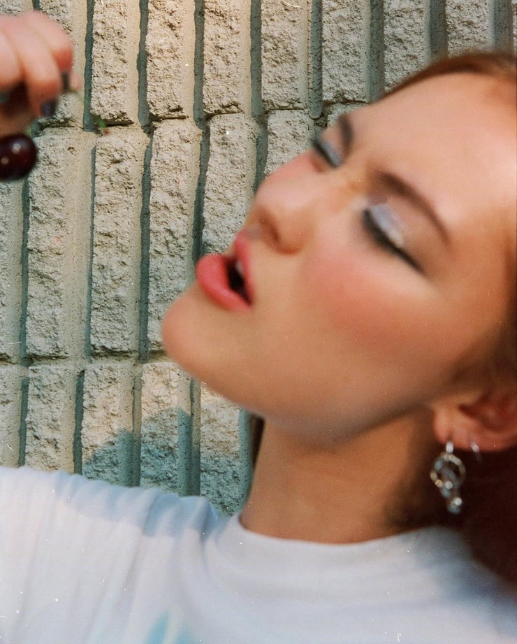Lola Tung