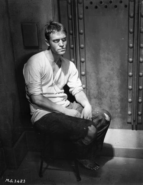 Chester Morris