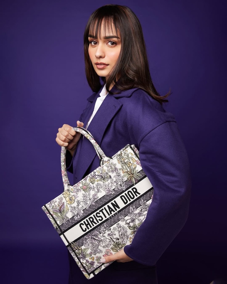 Manushi Chhillar