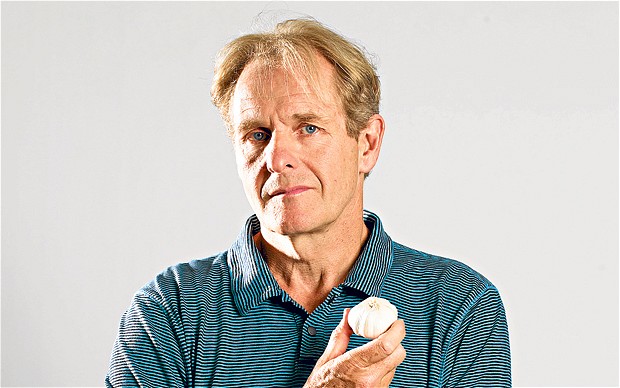 Robert Bathurst