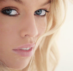 Stella Maxwell Stella Maxwell