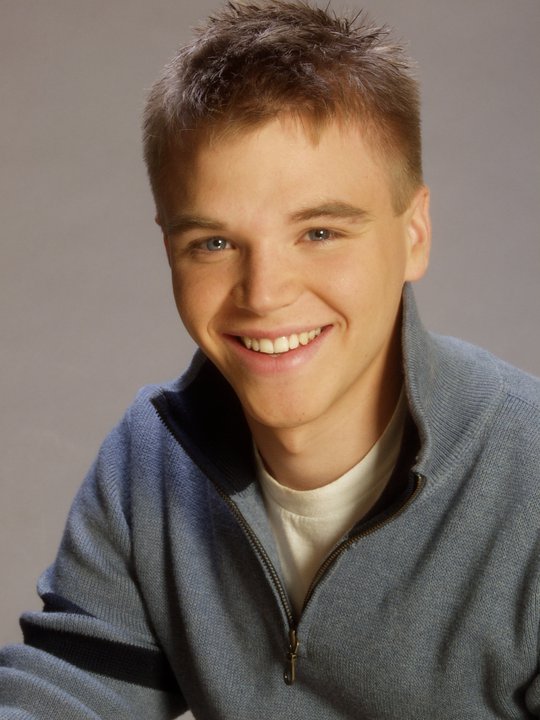 Brett Davern