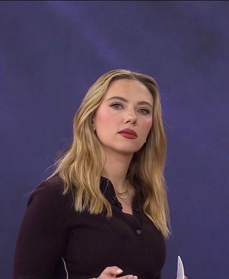 Scarlett Johansson Scarlett Johansson