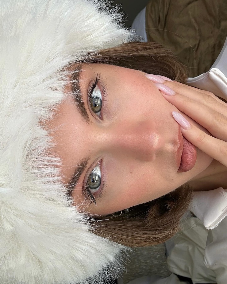 Carmella Rose Carmella Rose