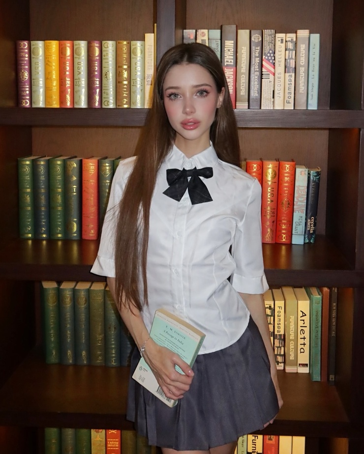 Inga Charay