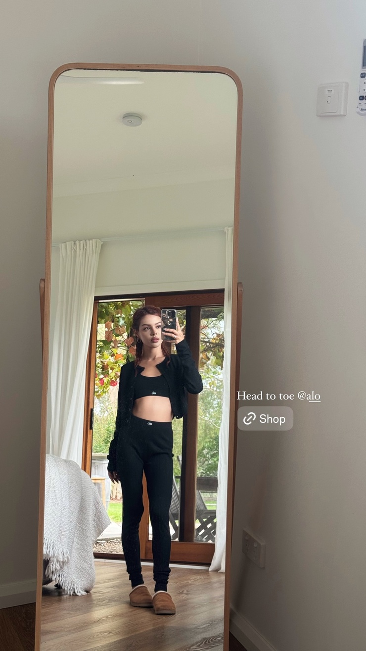 Lily Maymac