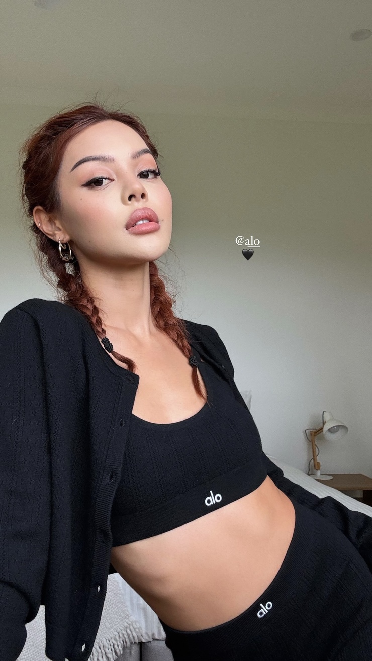 Lily Maymac