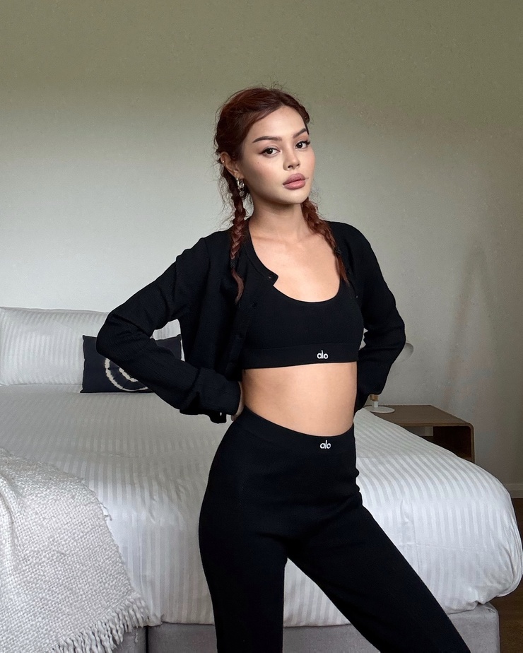 Lily Maymac