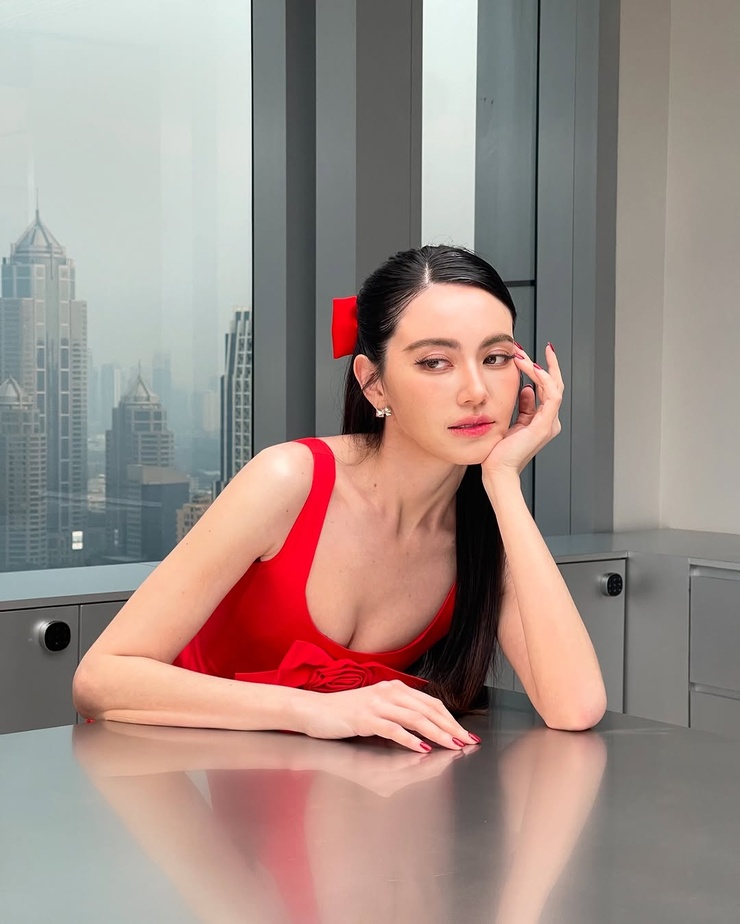 Davika Hoorne