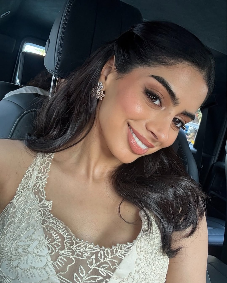 Khushi Kapoor