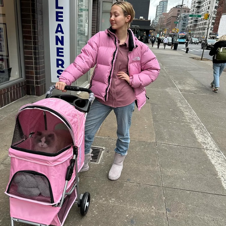 Iris Apatow