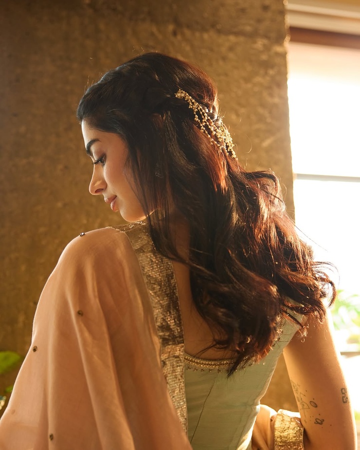 Khushi Kapoor
