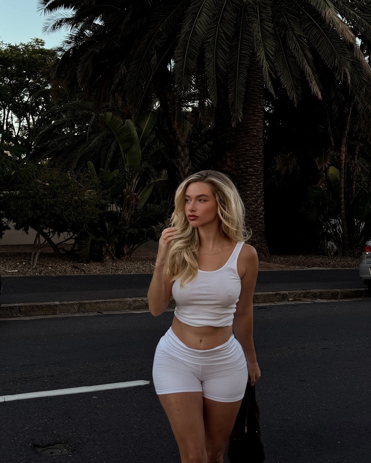 Antonia Freya Lydia