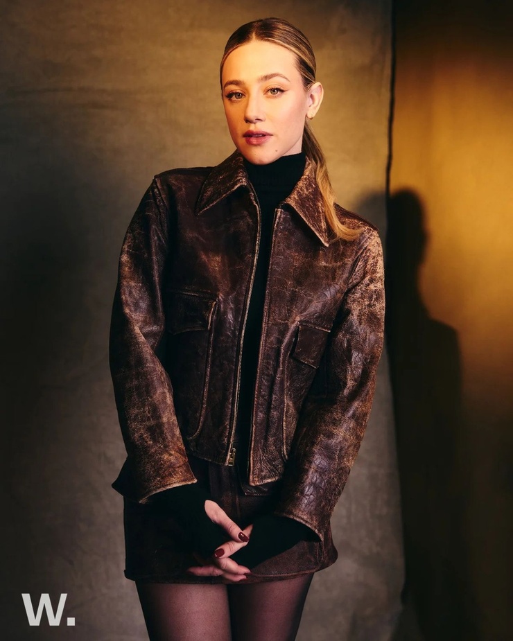 Lili Reinhart