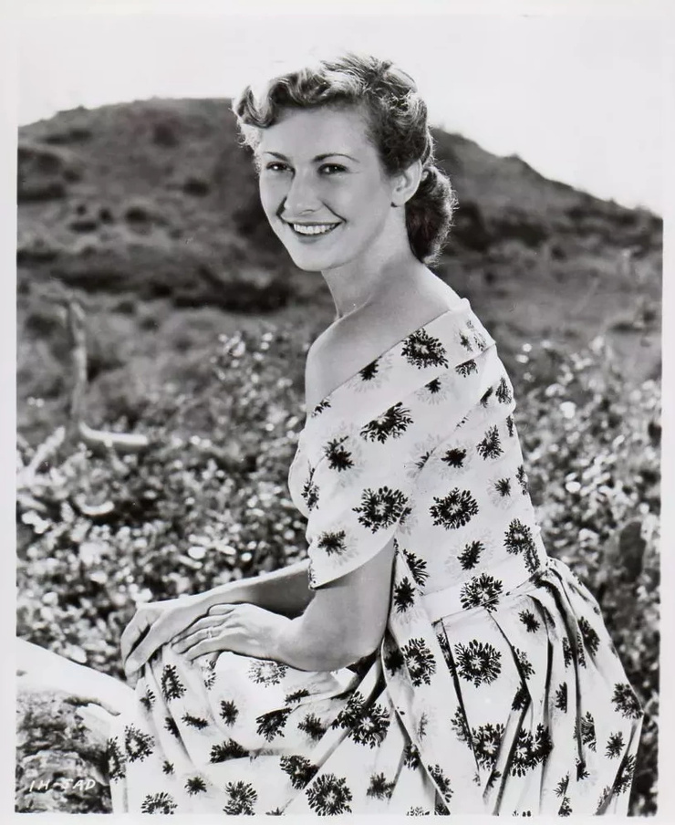 Dinah Sheridan dinah-sheridan