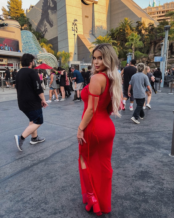 Cassidy Coles