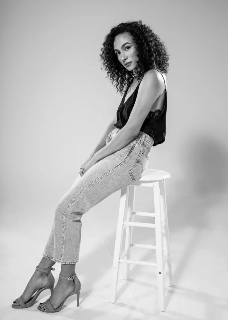 Aurora Perrineau