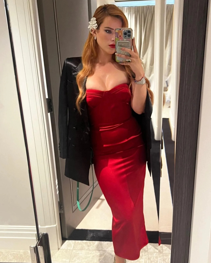 Bella Thorne