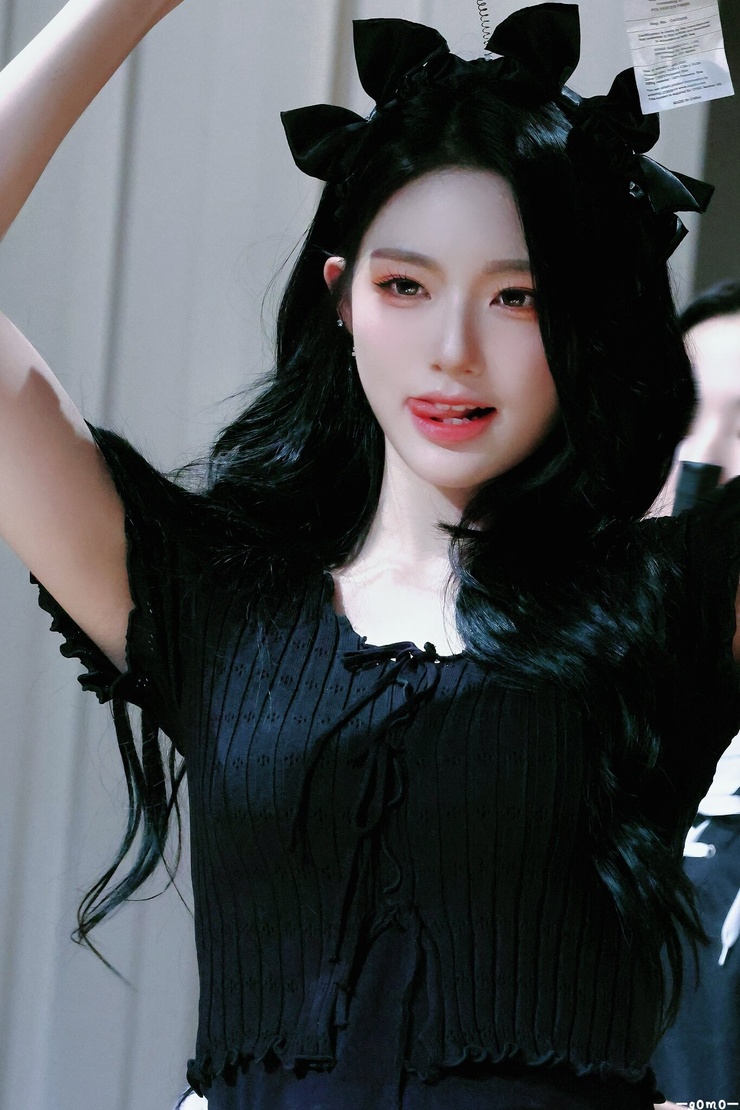 Zhou Xinyu Zhou Xinyu