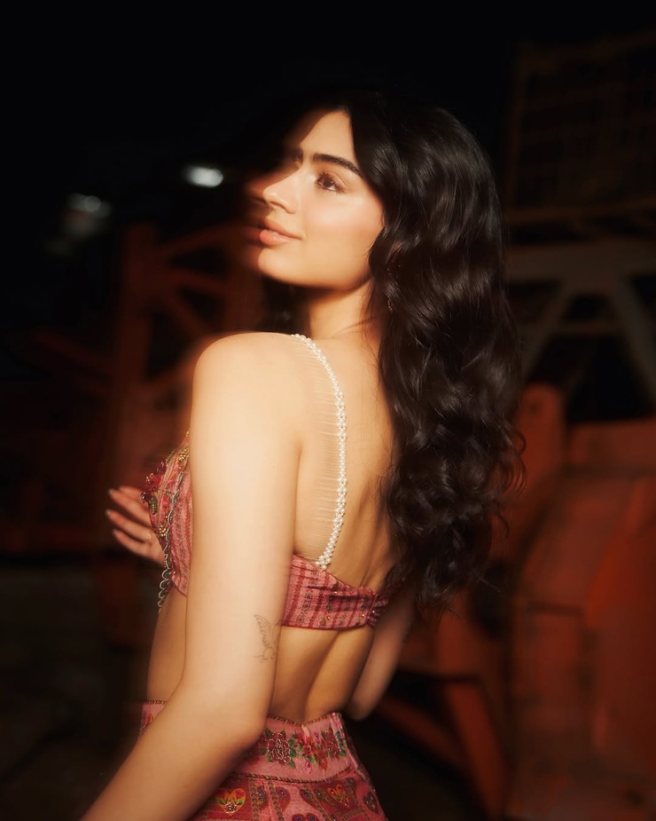 Khushi Kapoor