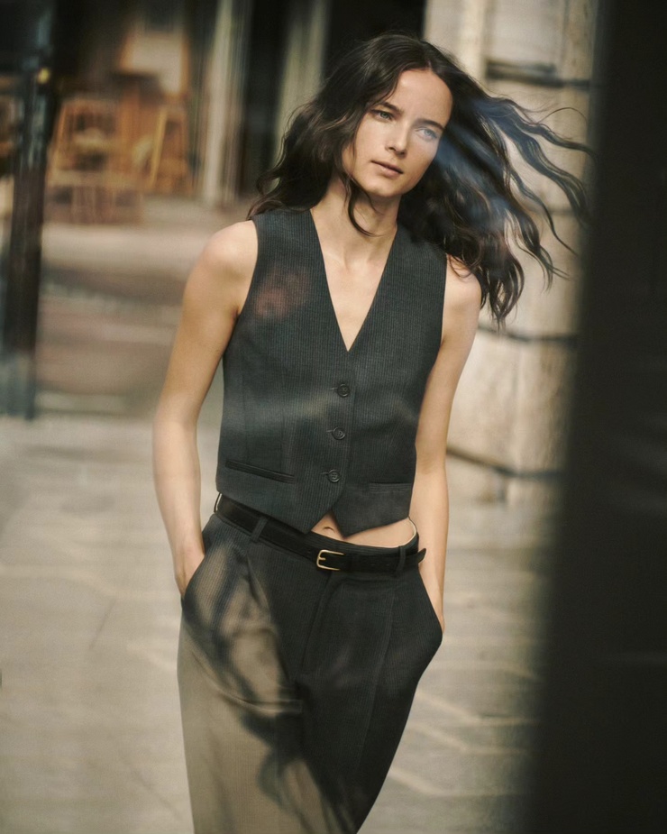 Anna De Rijk