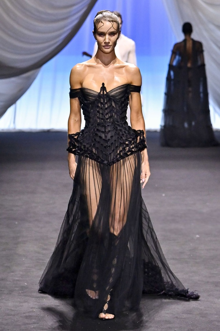 Rosie Huntington-Whiteley Rosie Huntington-Whiteley