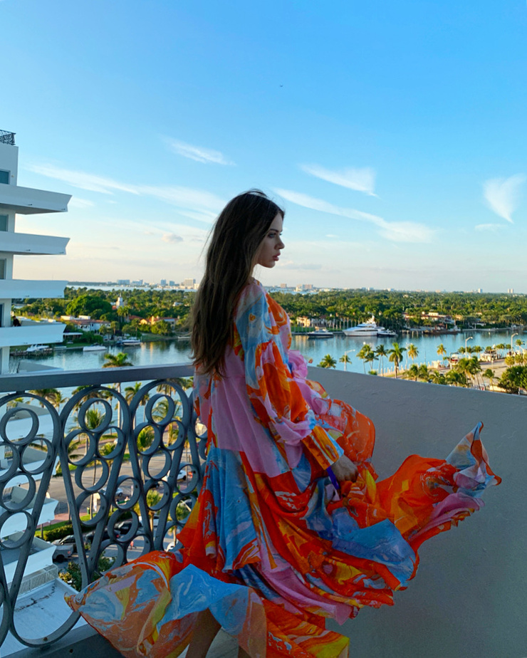 Xenia Tchoumitcheva Xenia Tchoumitcheva