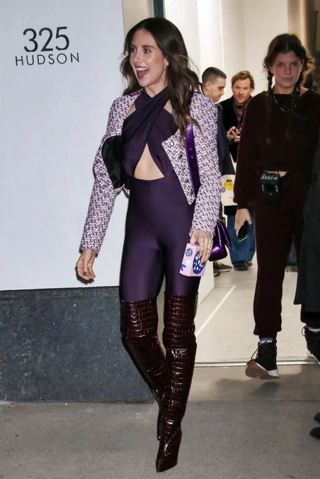 Alison Brie