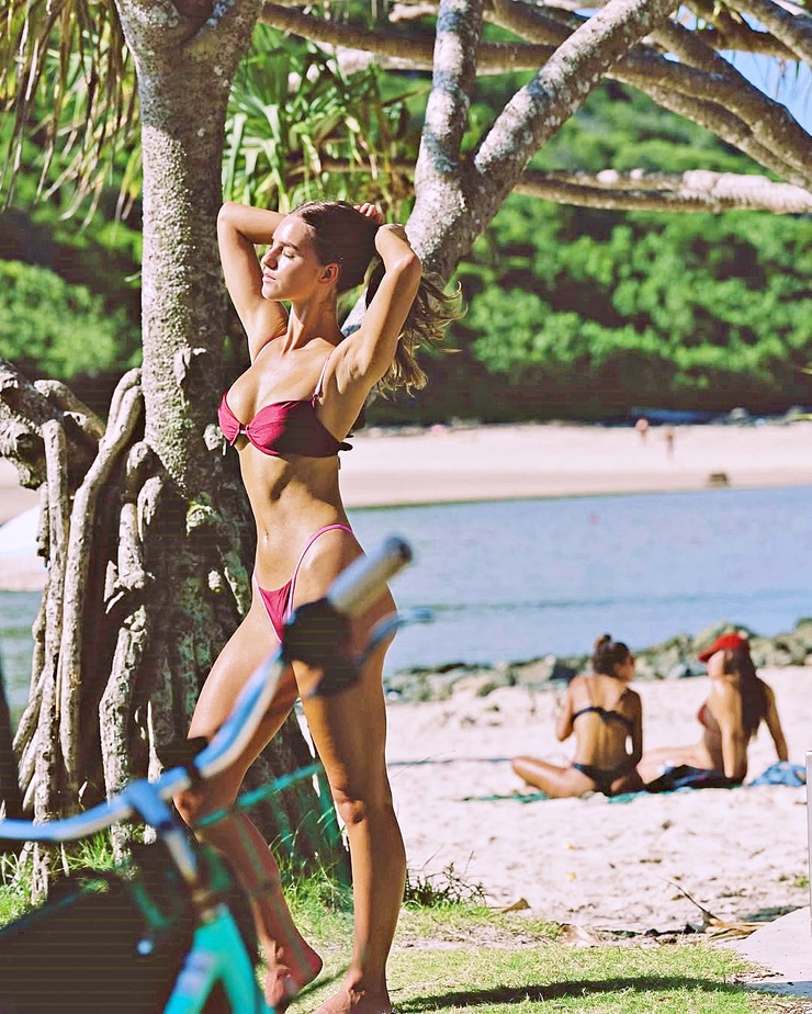 Emily Feld Emily Feld