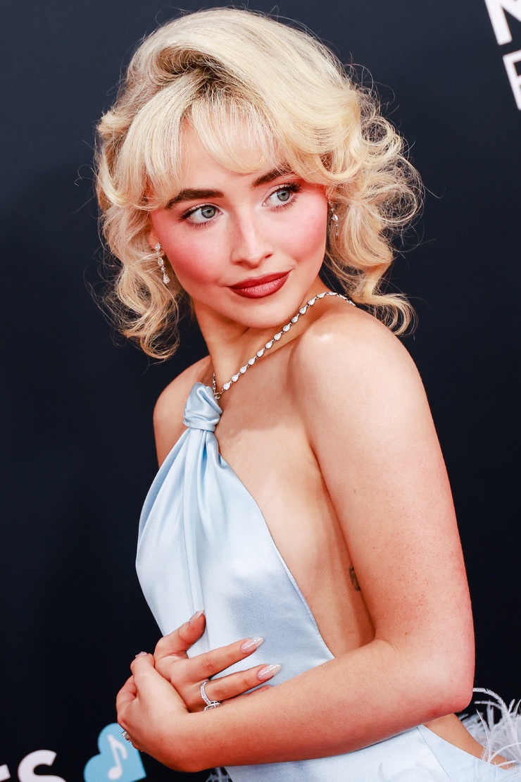 Sabrina Carpenter Sabrina Carpenter