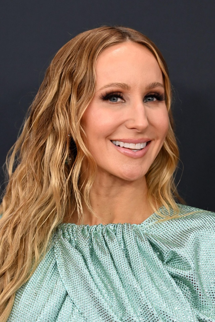 Nikki Glaser Nikki Glaser
