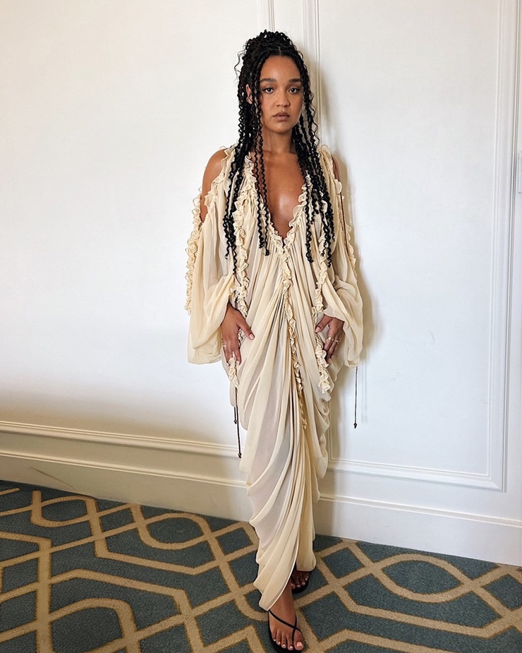 Aisha Dee