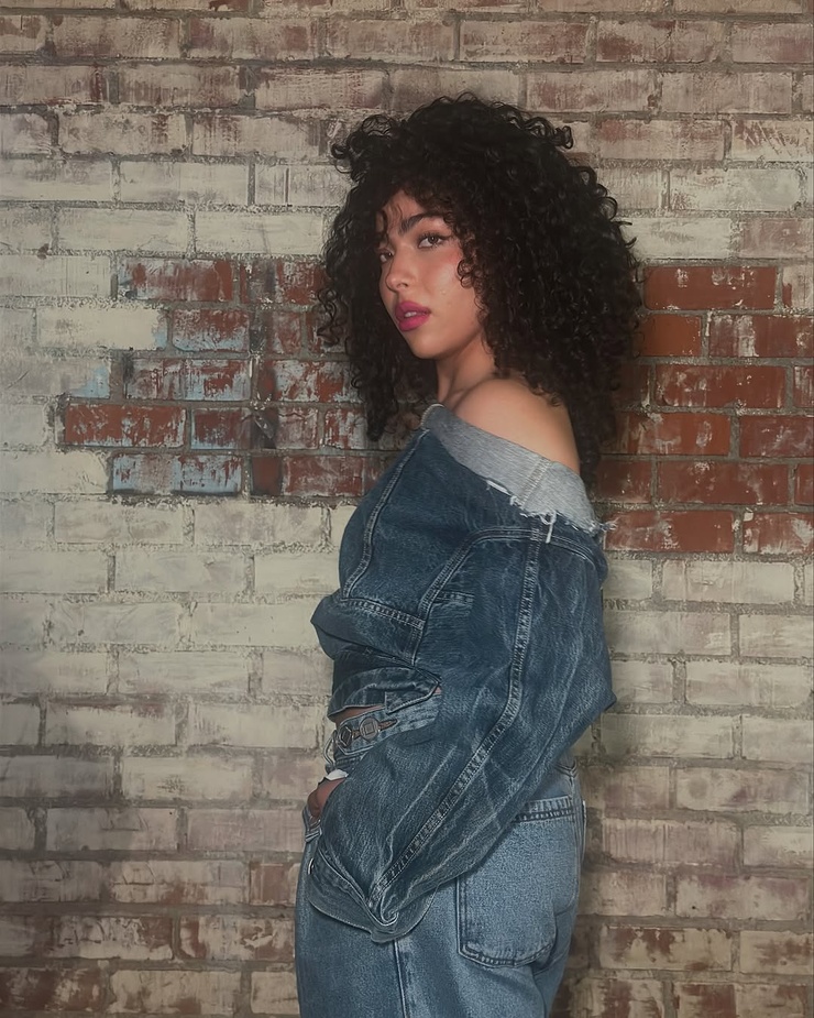 Allegra Acosta