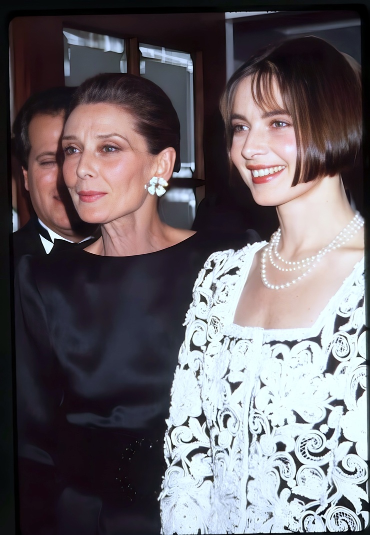 Audrey Hepburn