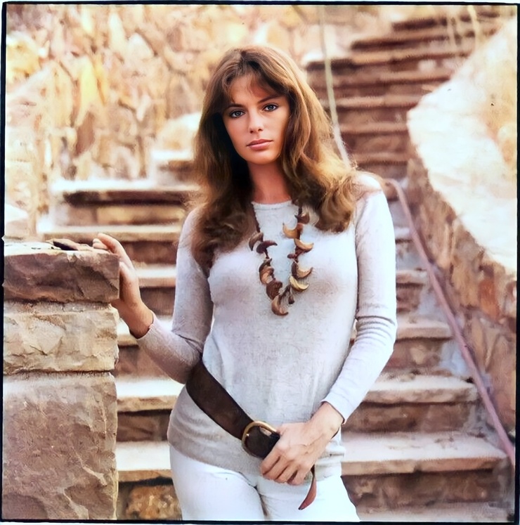 Jacqueline Bisset