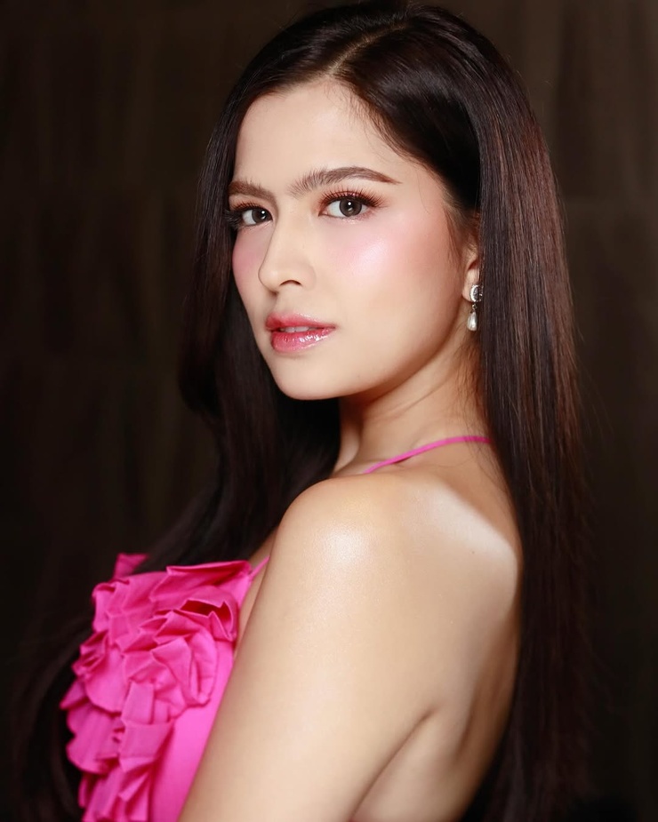 Alexa Ilacad